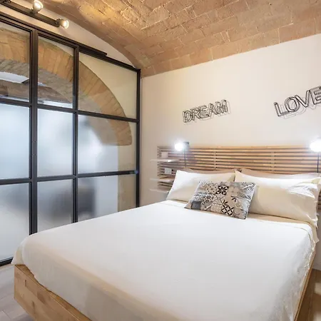 Mari Flat - Posto Auto E Metro - Italywego